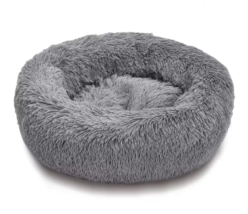 Šedý fluffy pelíšek