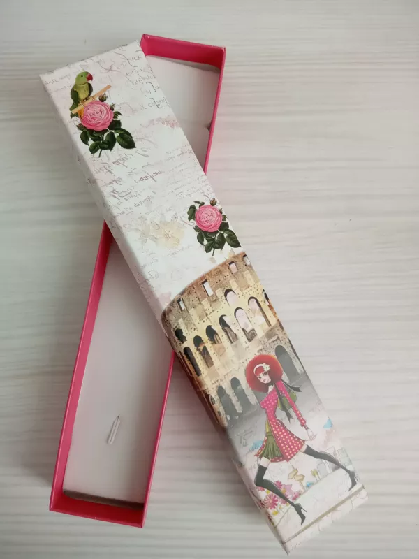 Dárková krabička úzká motiv móda - Koloseum 2 Vyrobeno v Číně