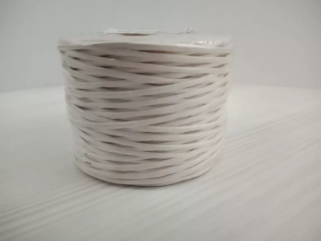 Papírový provázek barvený - bílý