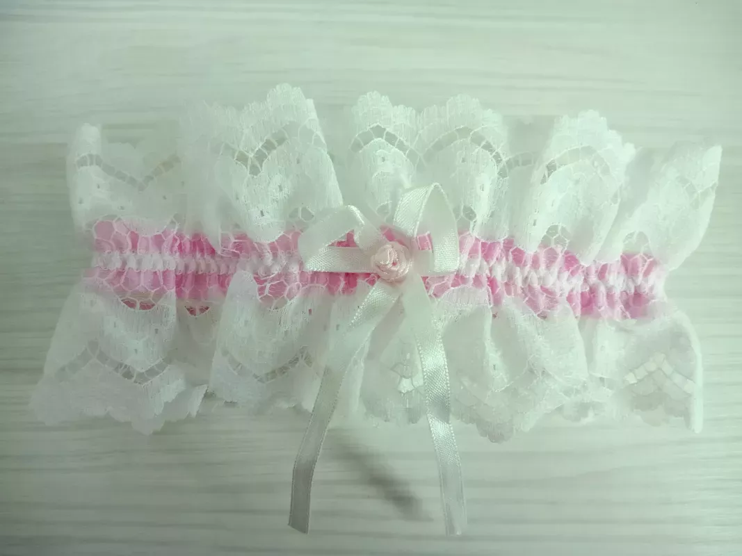 Svatební podvazek krajkový