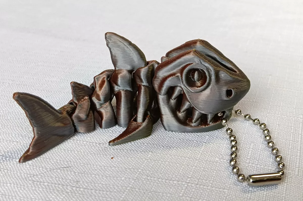 Klíčenka mix 3D - černá zlatá 2 3D Stisk