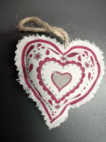 Levandulové srdíčko malé Daneta - chráněná dílna