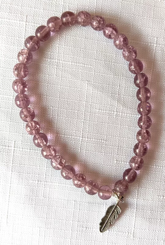 Náramek korálkový - lila s lístkem