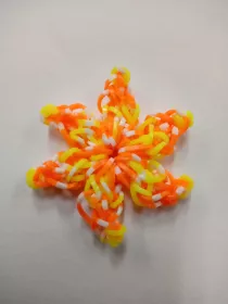 Přívěsek hvězdička z gumiček