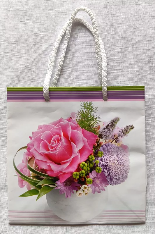 Dárková taška T2 - mix květin POL-MAK