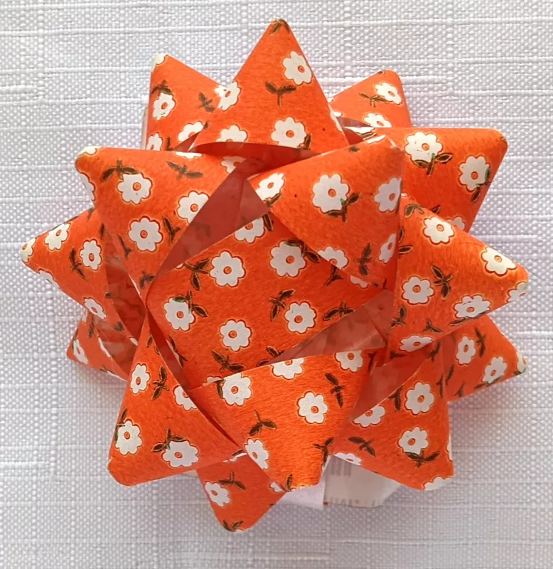 Rozeta 7 cm - oranžová/květiny 2 Alvarak
